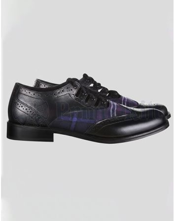 Shoes for a Kilt